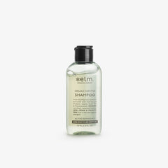Elm Organics Økologisk Shampoo Active Botanical 75 ml – reisestørrelse av den prisvinnende, plantebaserte shampooen. Kompakt og praktisk for deg på farten, med den samme nærende og styrkende formelen som renser skånsomt og pleier alle hårtyper i daglig bruk.
